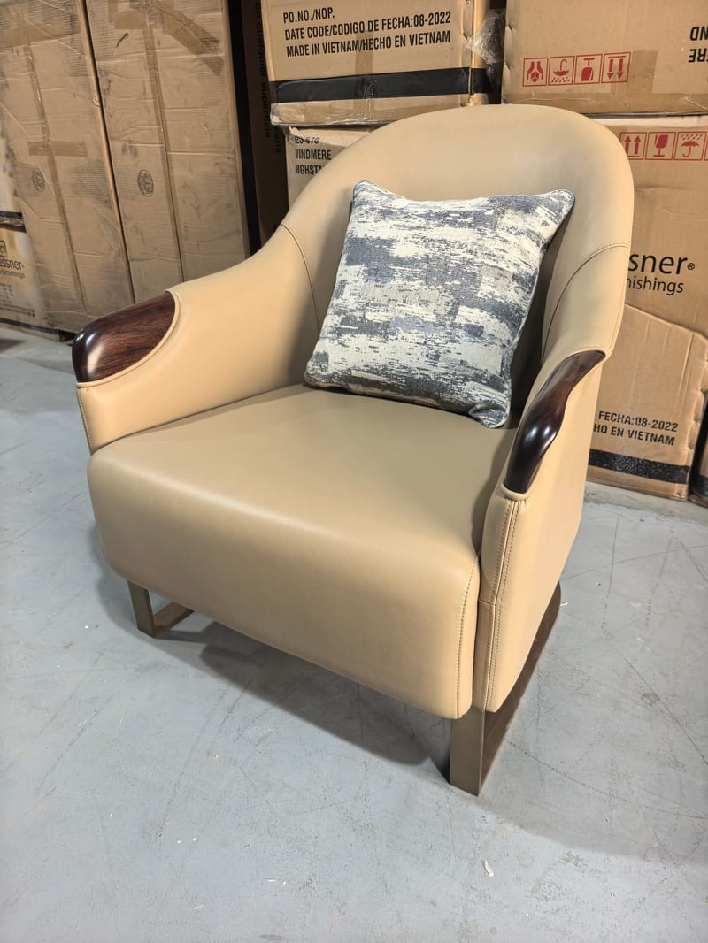 Bosen Borui 39P5 Imported Top-Grain Leather Swivel Lounge Chair