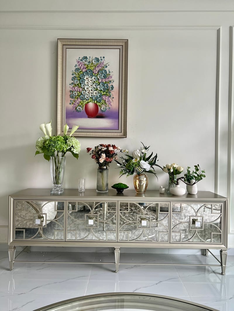 Meikemeijia Glass & Iron Grid TV Stand, Silver Foil