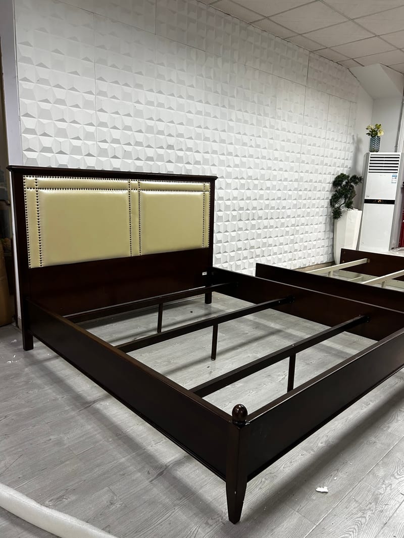 mextra MCA06-18-A Solid Wood Upholstered King Bed