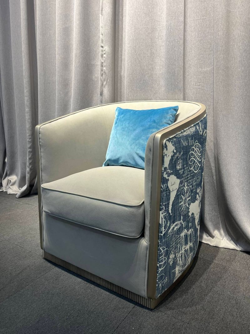 Huarui Light Luxury Single Sofa Solid Wood Linen