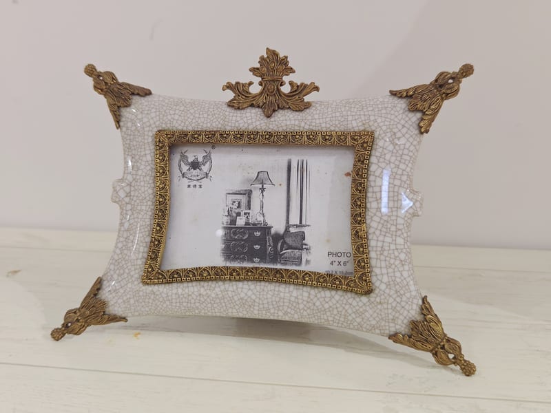 Jiemeijiapin Copper & Ceramic Ice-Crackle Photo Frame, Ivory