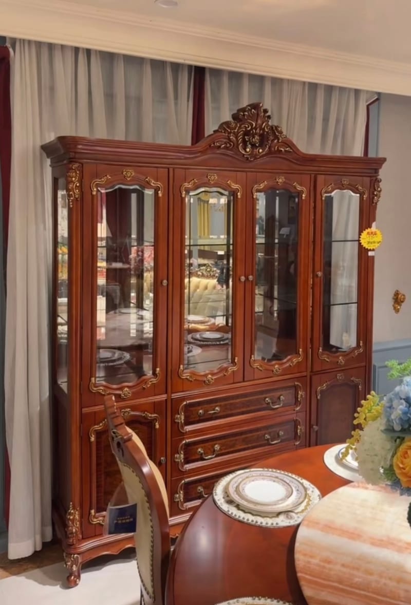 PB926 American Solid Wood Four-Door Wine Cabinet