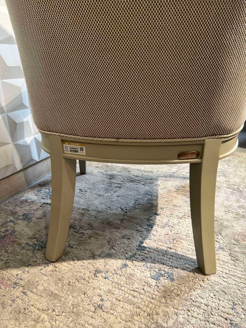 mextra MCIB04X-D Upholstered Study Chair