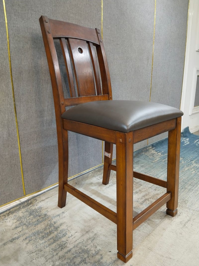 I80-6601S American Solid Wood Bar Stool