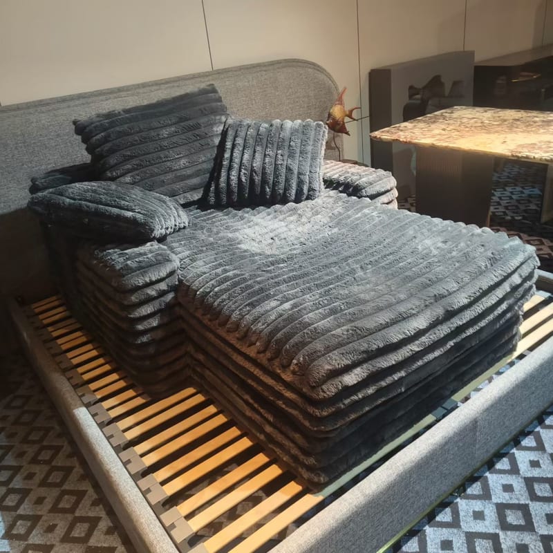 Modern Deep Gray Velvet Single Sofa Bed with Solid Wood Frame