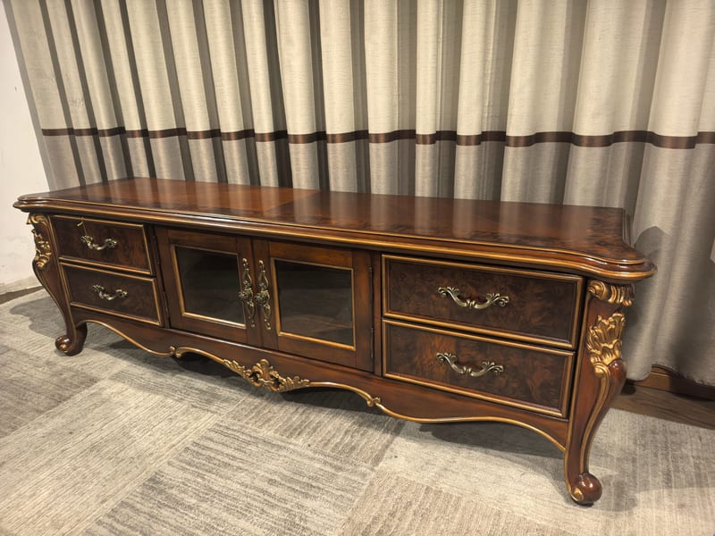 Hesterburg R205N-39 Solid Beech American TV Stand
