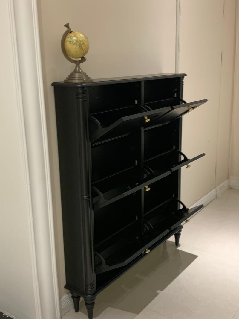 Britain House Solid Wood Entryway Shoe Cabinet