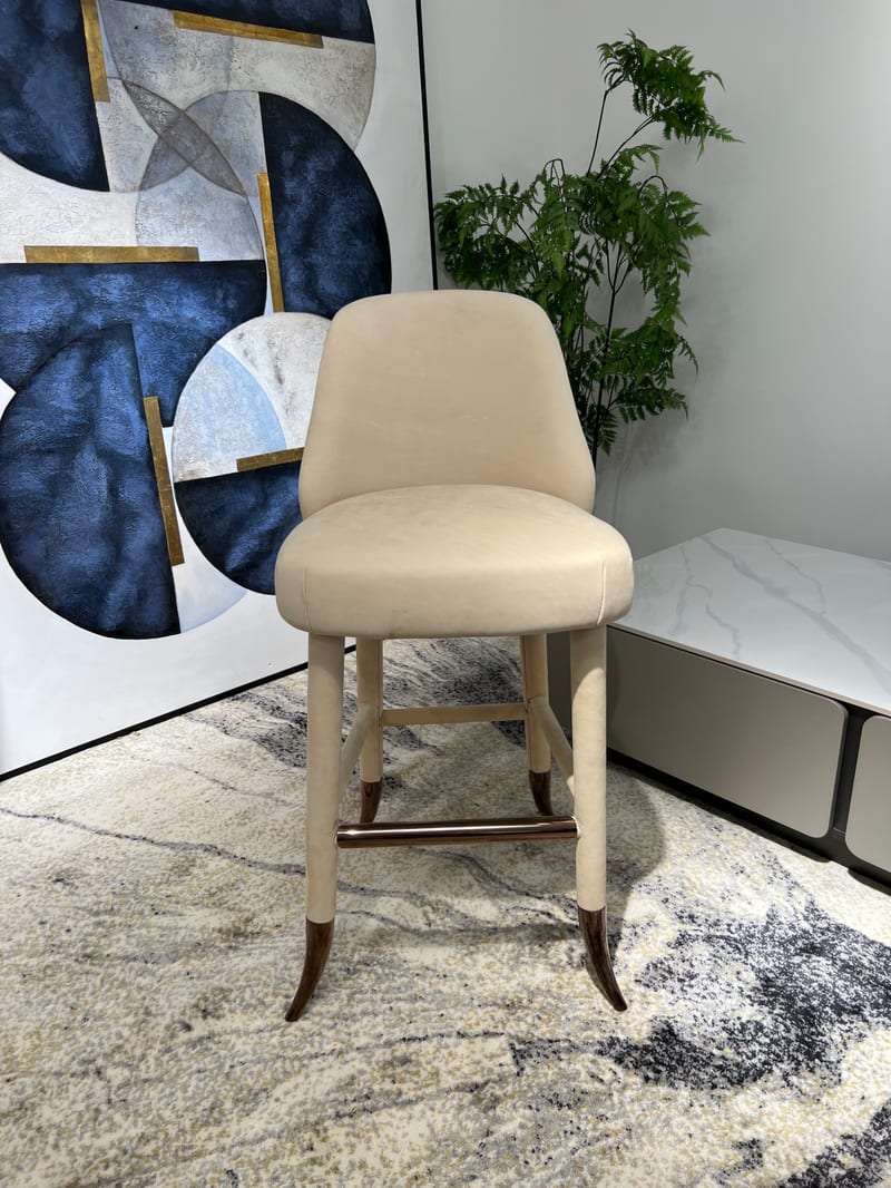 Menoit AMQ-BY2013 Full Leather Bar Stool
