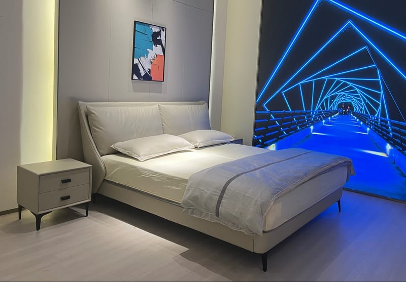 Modern Leather Bed with Solid Wood Frame