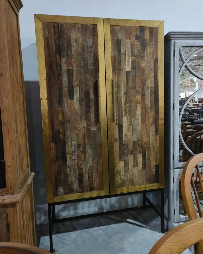 Wabi-Sabi Pine Double-Door Wardrobe