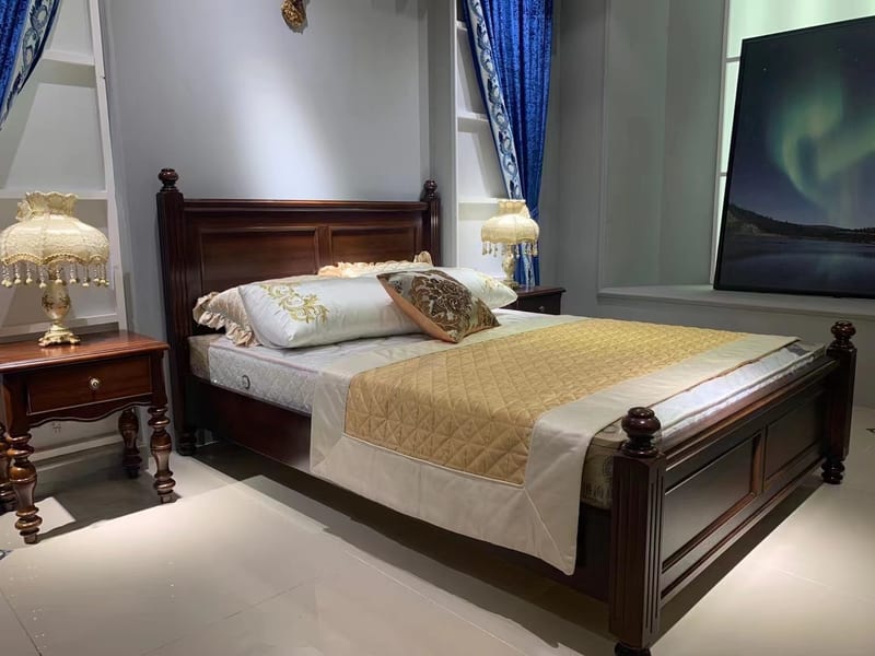 American Solid Rubberwood Bed 809