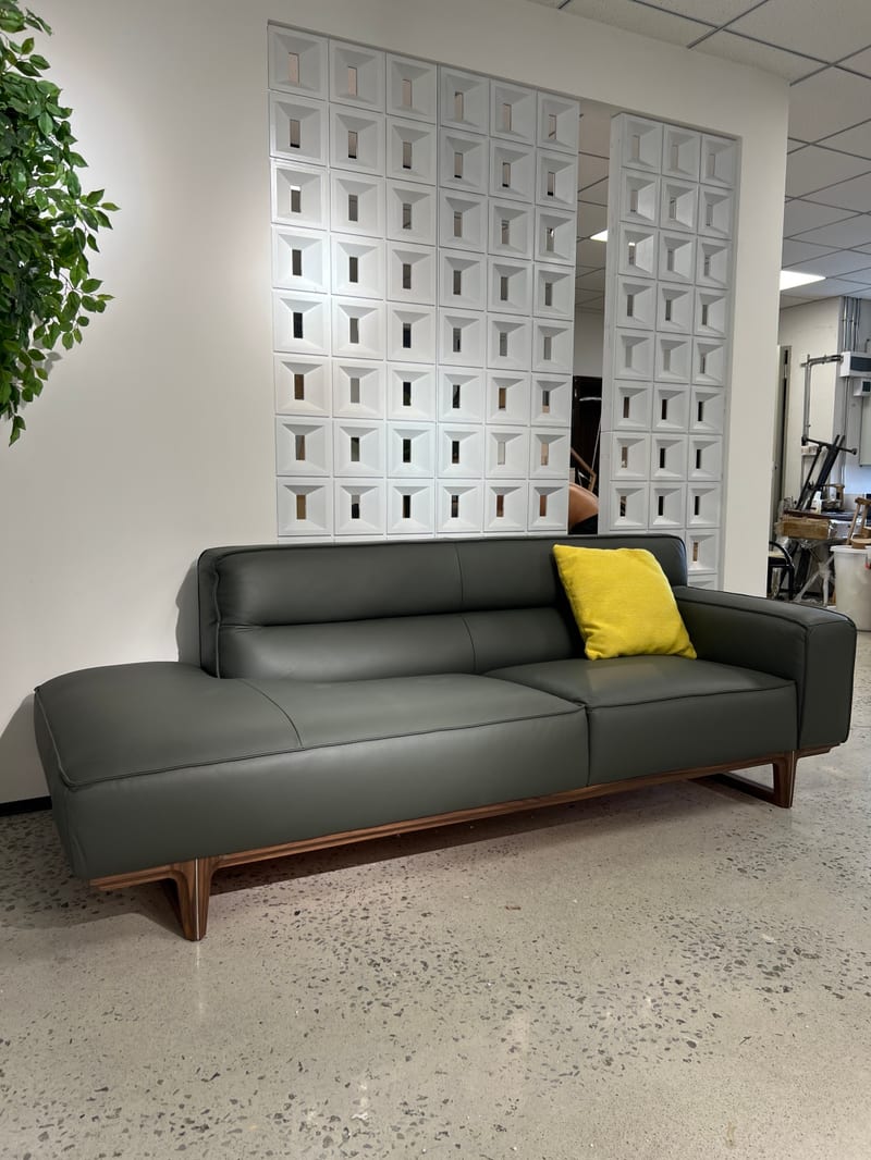 MenoIR AMJ-S5033 Full Leather Sofa with Chaise