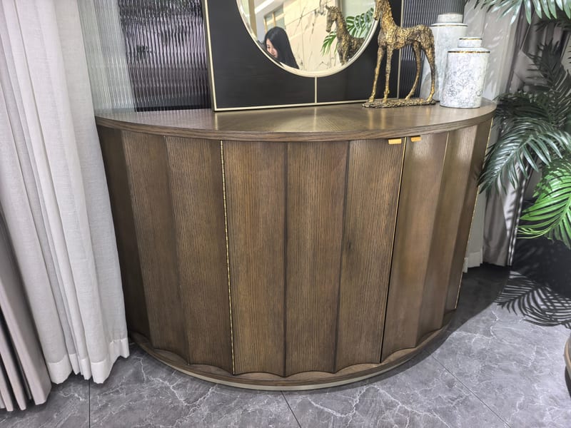 ARC30-19 Oak Veneer Entryway Cabinet