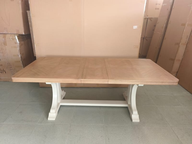 Extendable Rubberwood Dining Table