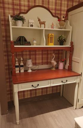 Jianmei Solid Wood Kids Desk with Bookshelf