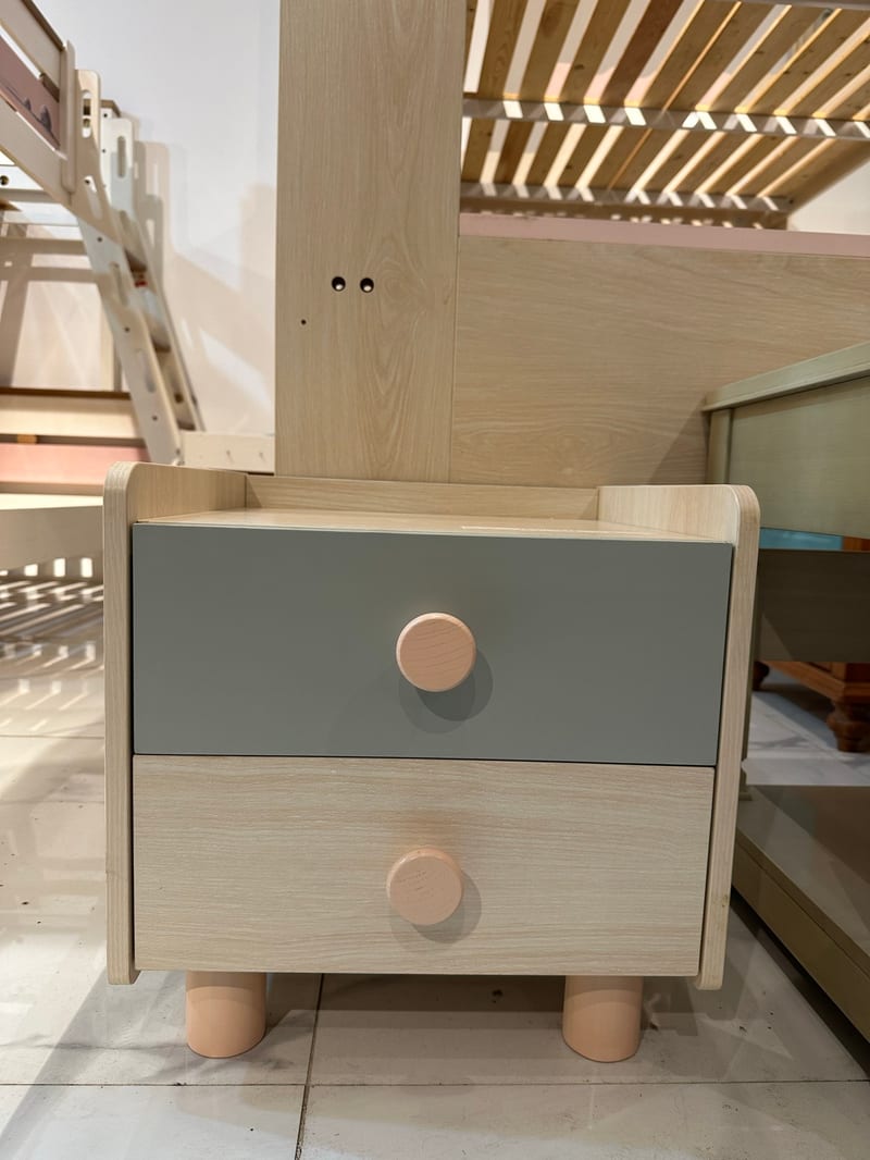 Menghuan Nianhua 101 Kids Nightstand