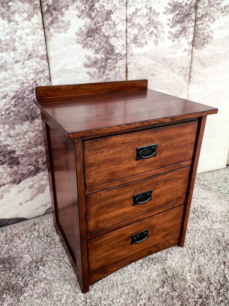 Homleigen 301-81 Solid White Oak Nightstand
