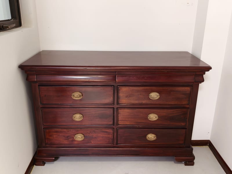 Bally William A2004 Hand-Carved Mahogany Sideboard Cabinet