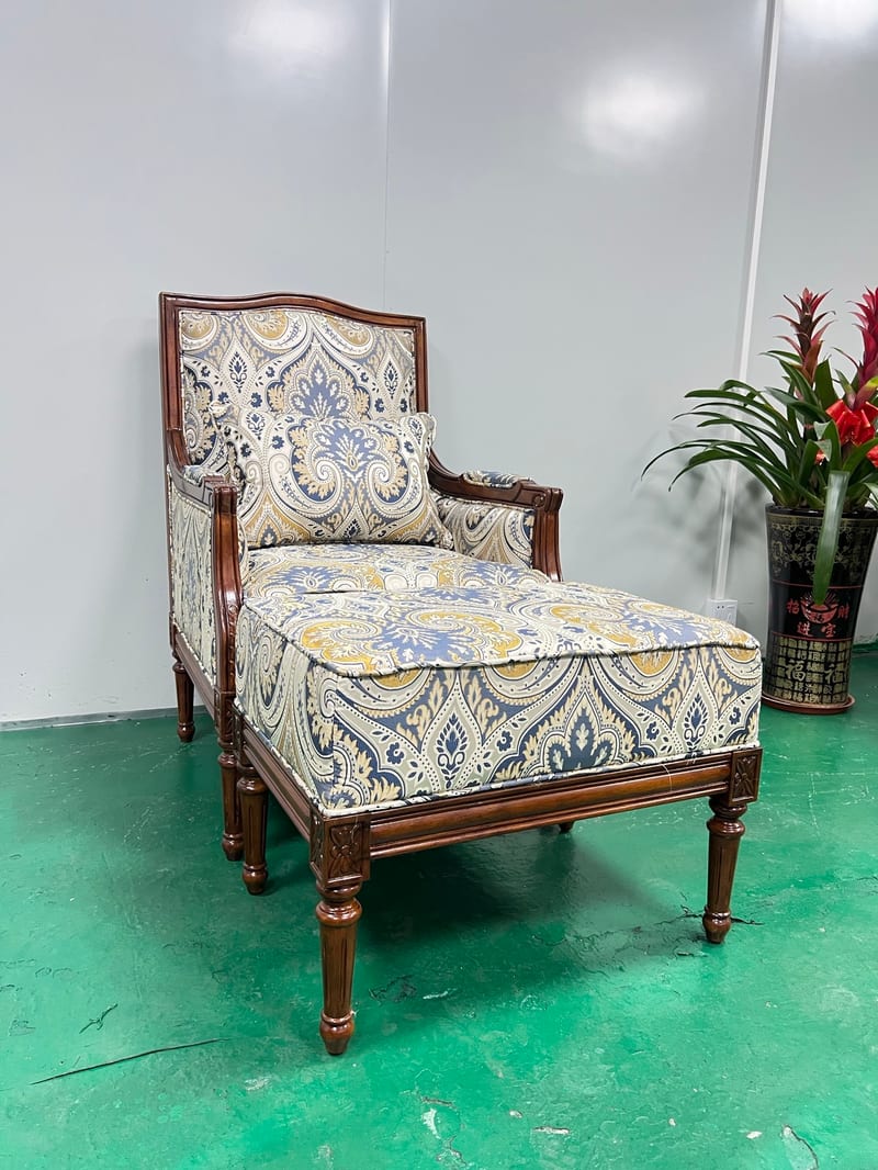 French Carved Solid Wood Lounge Chair CLN-00333
