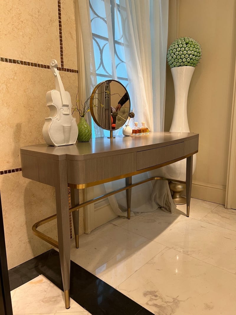 MORGAN HOUSE MS720-221 Gray Wood-Grain Vanity Desk
