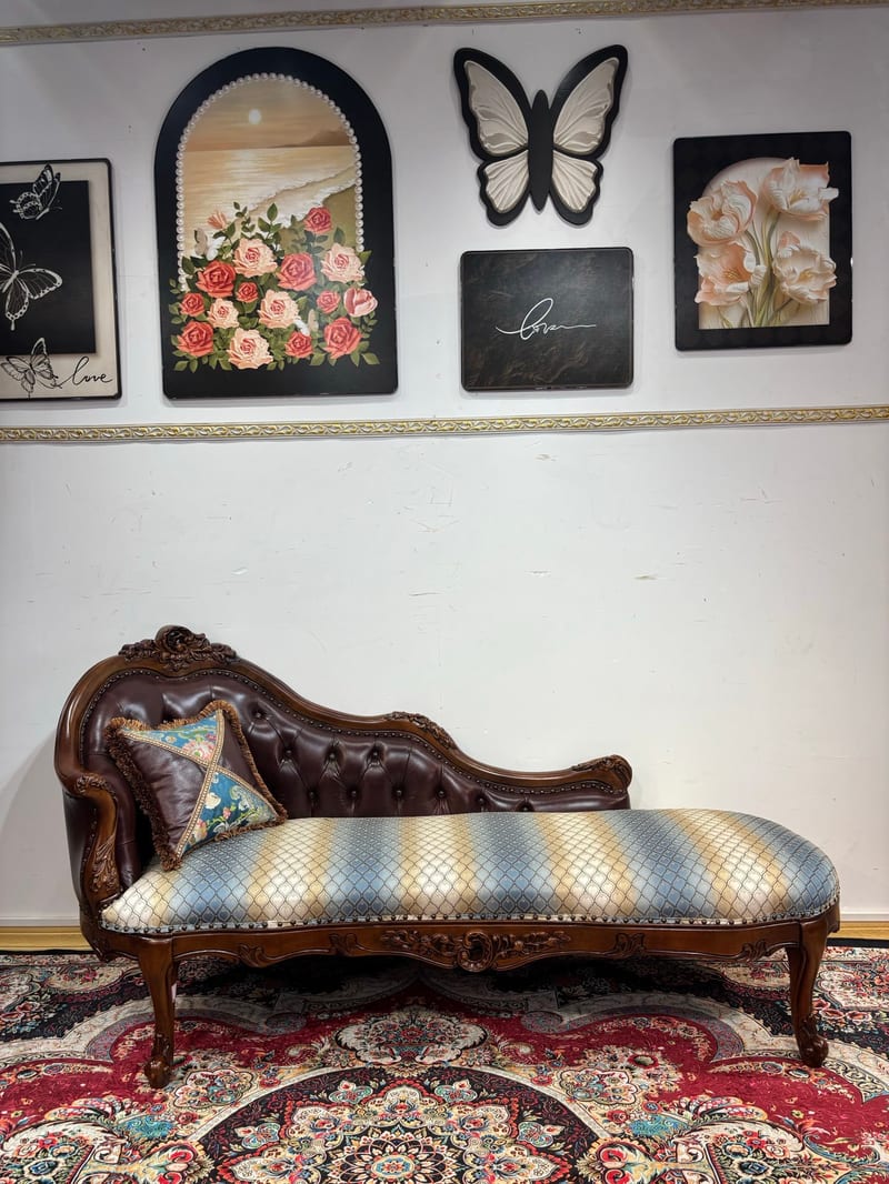 French Mahogany Leather Chaise Lounge GFY301