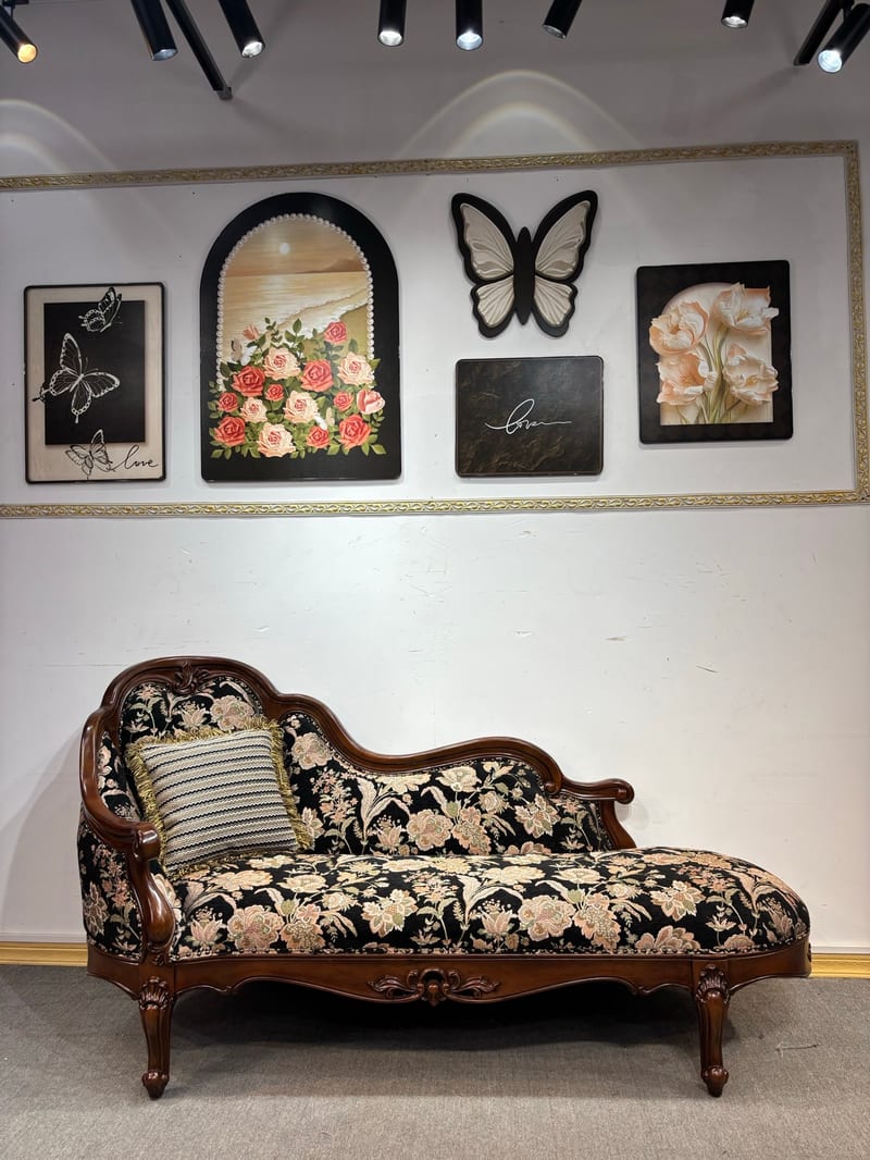 GFY302 Vintage Chaise Lounge in Black Floral, Solid Mahogany Frame