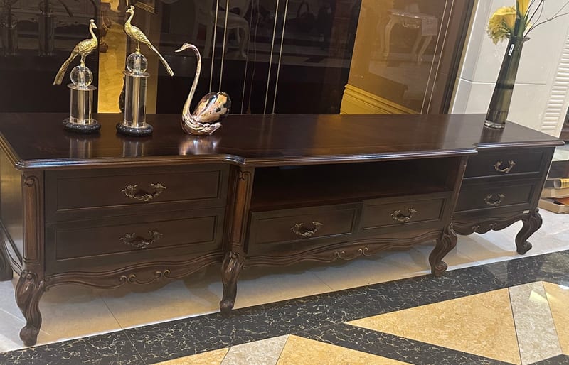 Baojule DSG002 Teak Solid Wood TV Stand with Carved Details