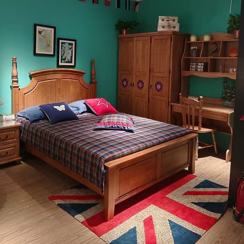 Oak Cloister Three-Door Solid Wood Wardrobe