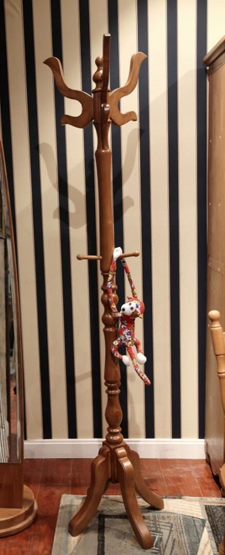 Oak Cloister Solid Wood Coat Rack