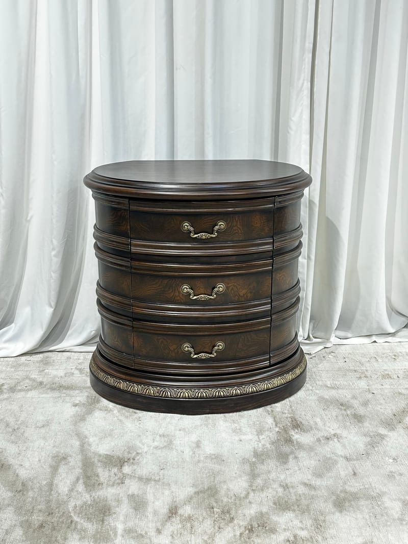 American-Style Dark Brown 3-Drawer Nightstand