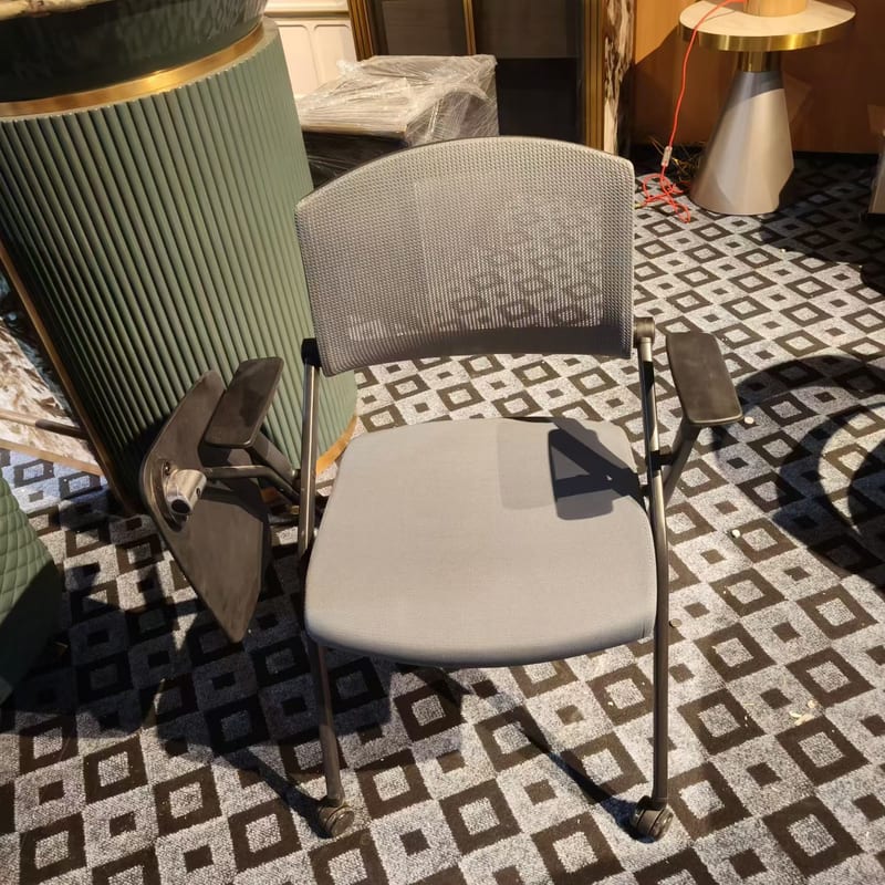 Modern Mesh Office Chair with Desk Tray