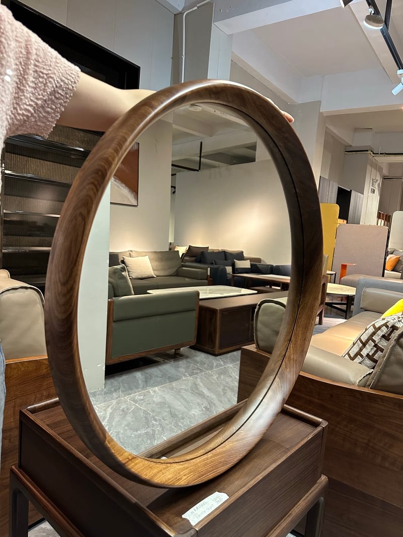 Bosen Lingyu Round Solid Wood Vanity Mirror