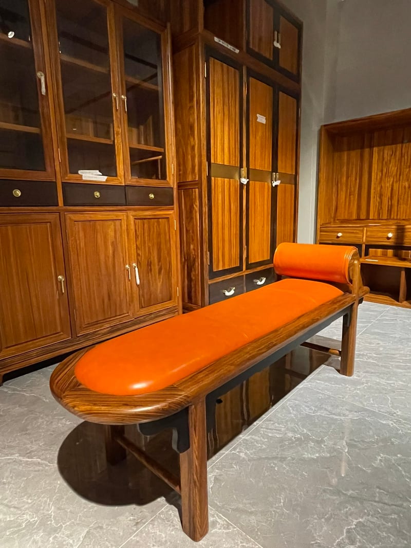 Dongsheng Longxi Solid Wood Leather Bench