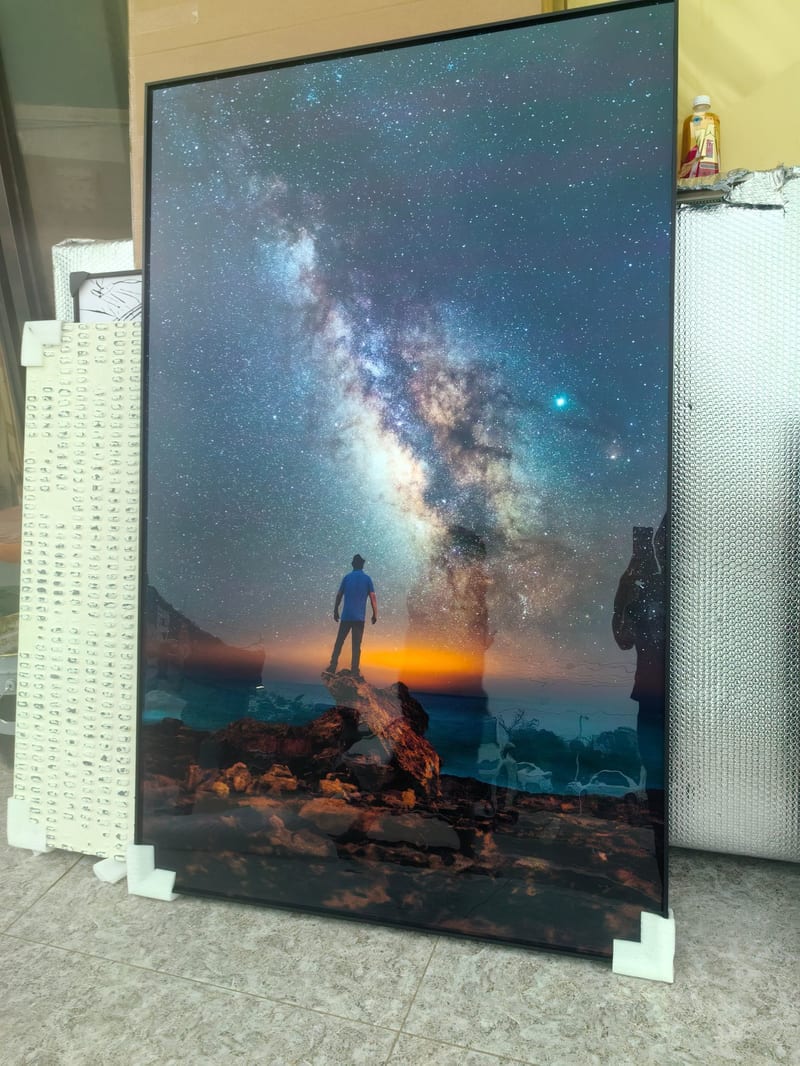 Modern Light Luxury Decorative Painting with Aluminum Frame