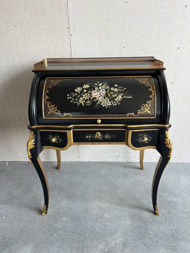 Elizabeth II Solid Birch Roll-Top Dresser, Black with Gilt