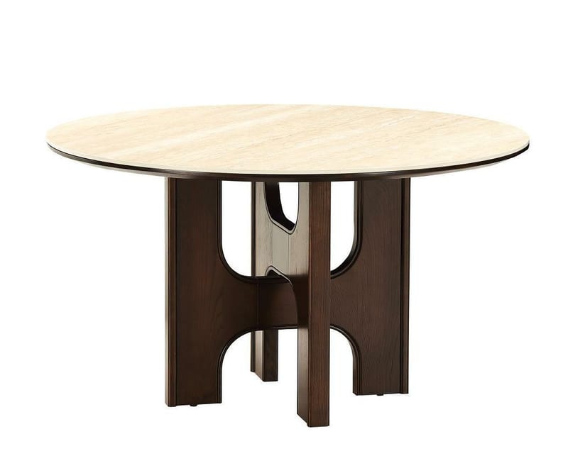 Britain House Solid Red Oak Round Dining Table