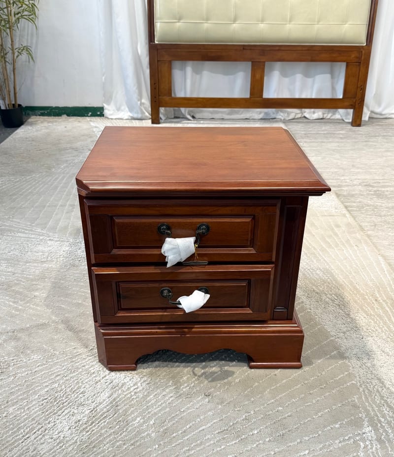 Yingeli Disenbao Mahogany 2-Drawer Solid Wood Nightstand