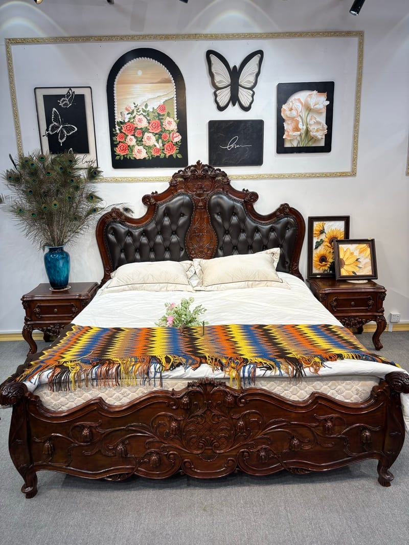 DC581 American Teak & Leather Queen Bed