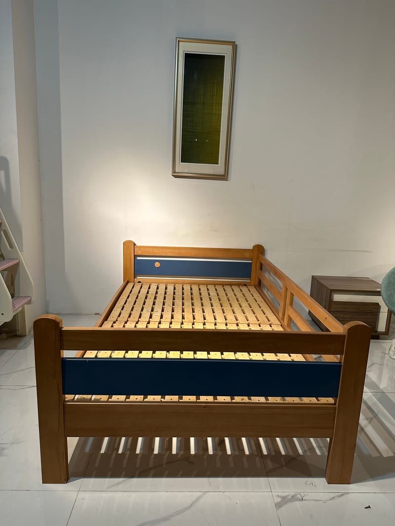 Dream Years Pine Kids Bed with Water-Based Finish