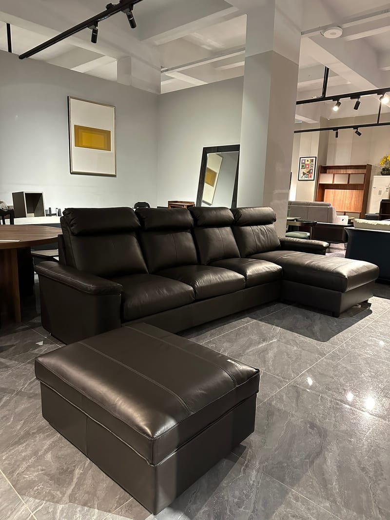 YI Lihute Deep Brown Leather Corner Sofa with Chaise
