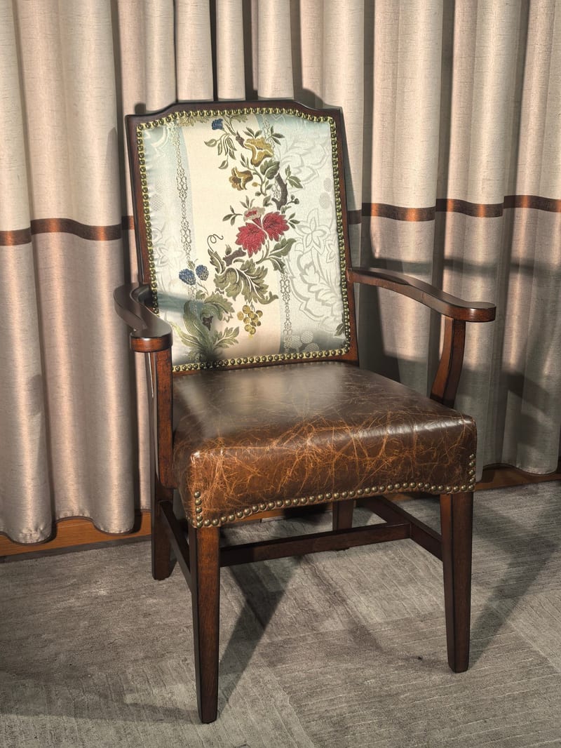 Kezhi 106-AC American Beech & Leather Armchair