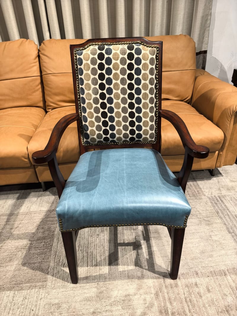 Kezhi 106-AC American Style Armchair