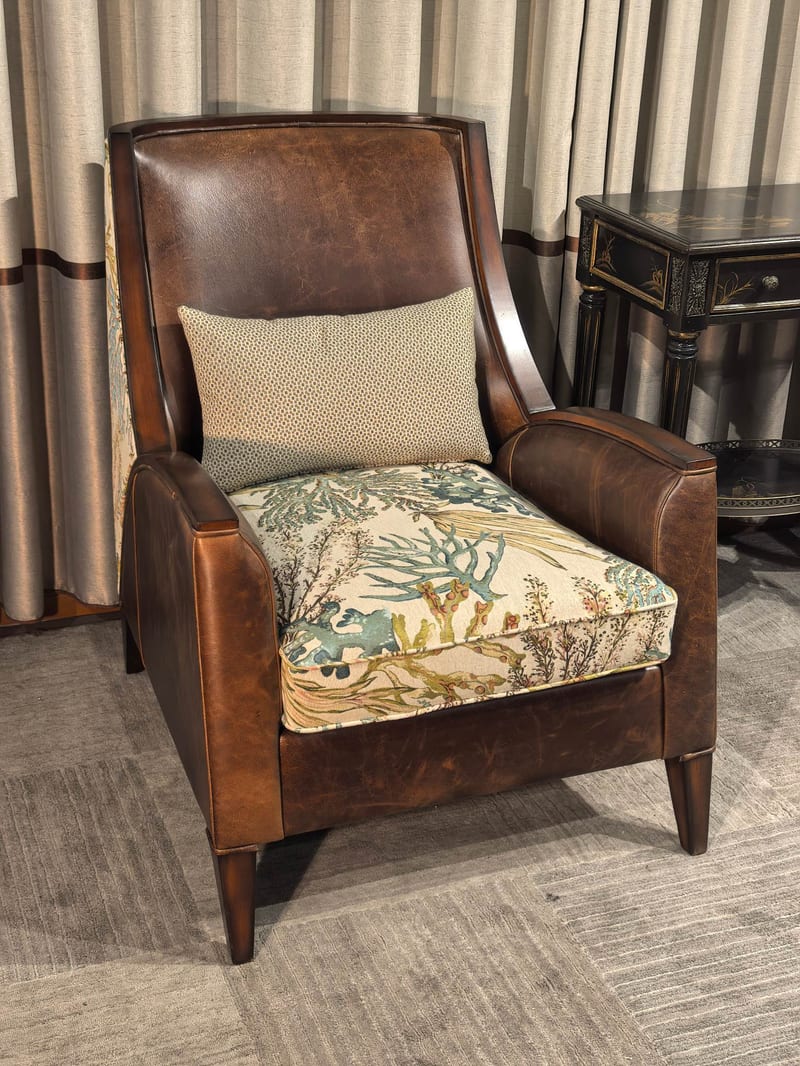 KeZhi CB02-AC04A American-Style Leather Accent Chair