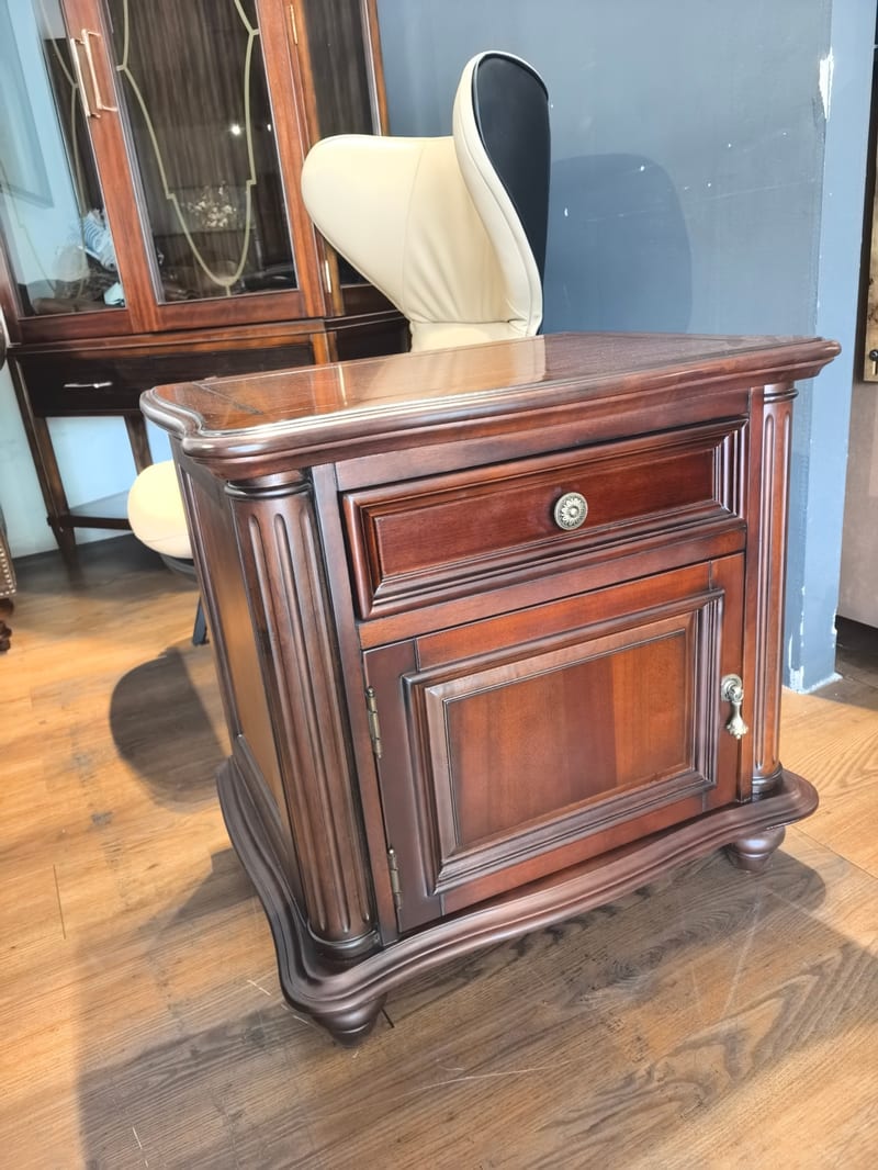 CTG-906 American Mahogany Solid Wood Nightstand