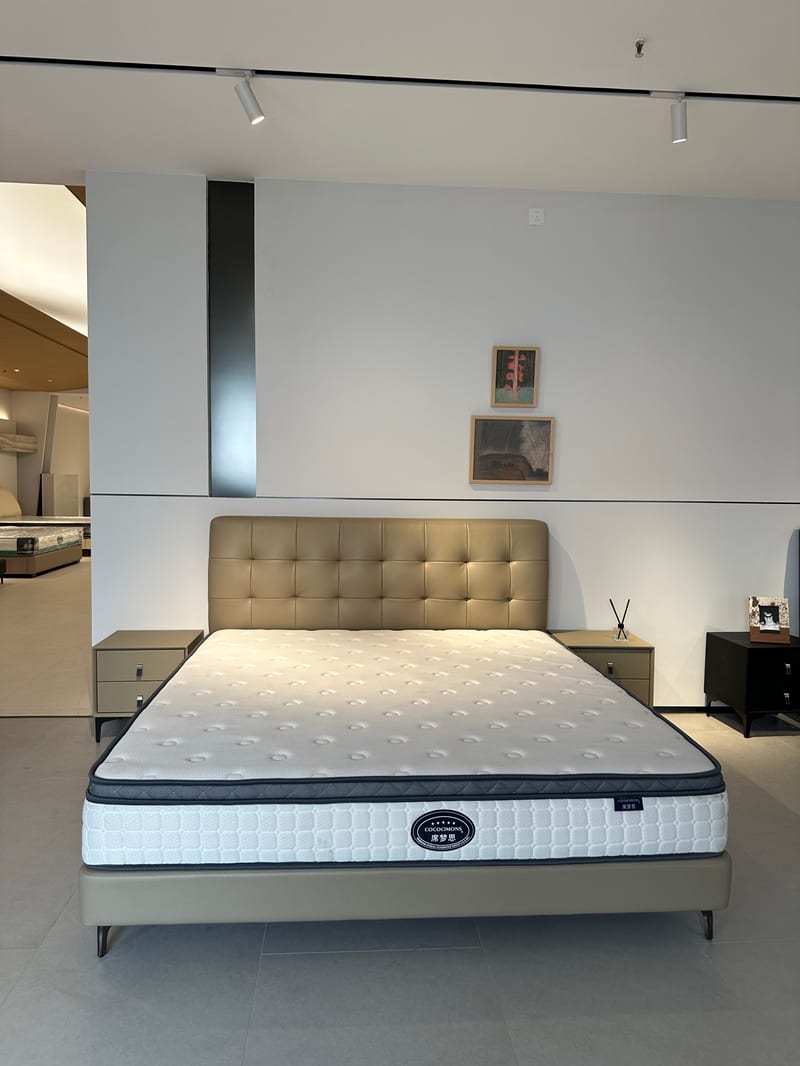 Foshan Brand 1.8m Top-Grain Leather Bed in Light Khaki