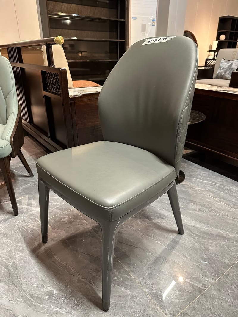 Bosen Jizhi Beini BN09-6 Italian Solid Wood Dining Chair