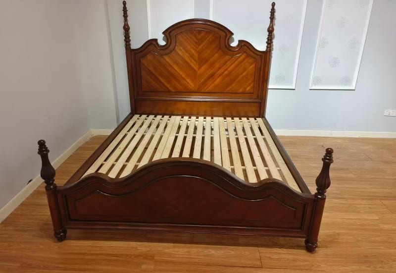 American Classical Solid Rubberwood Bed Frame, Queen